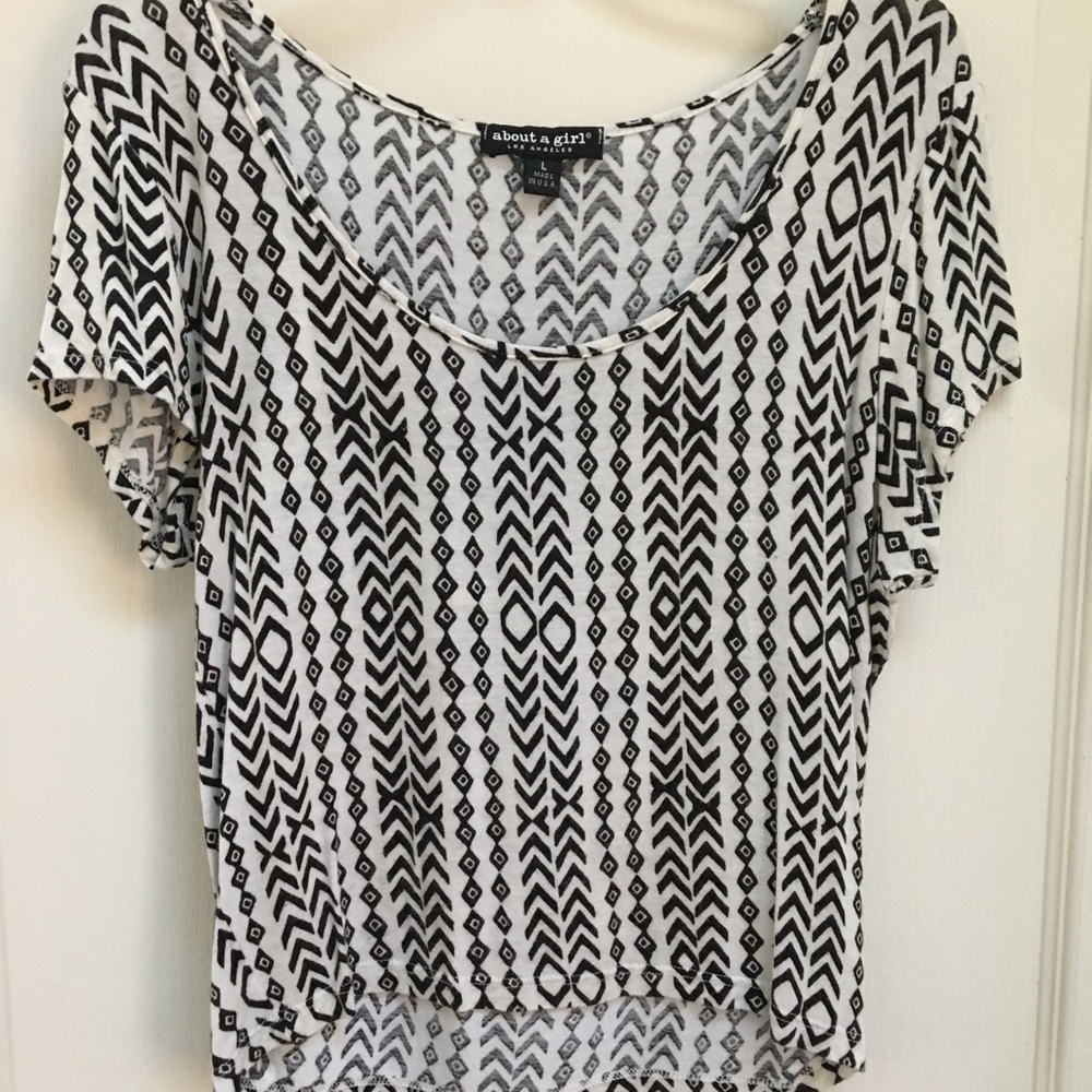 Black and White Patterned Top